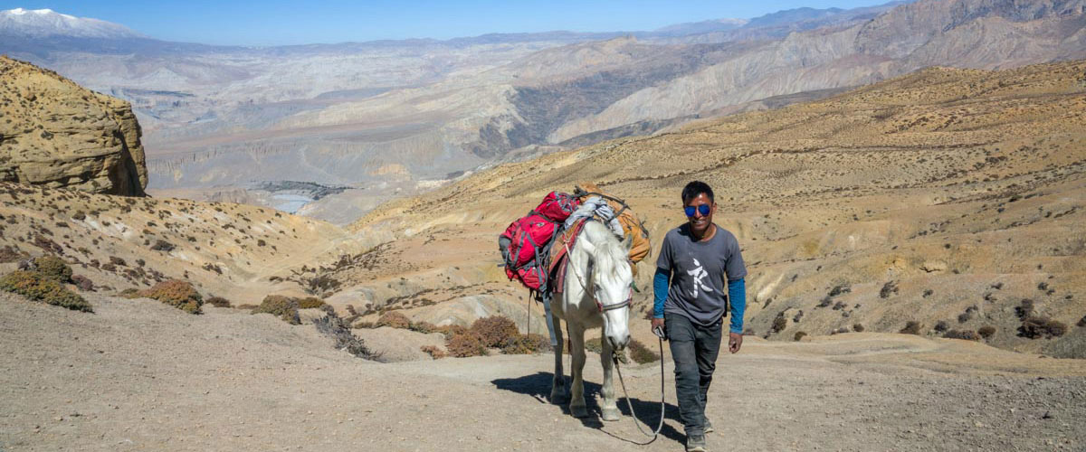 Dolpo Thinkyu Girl River Sky