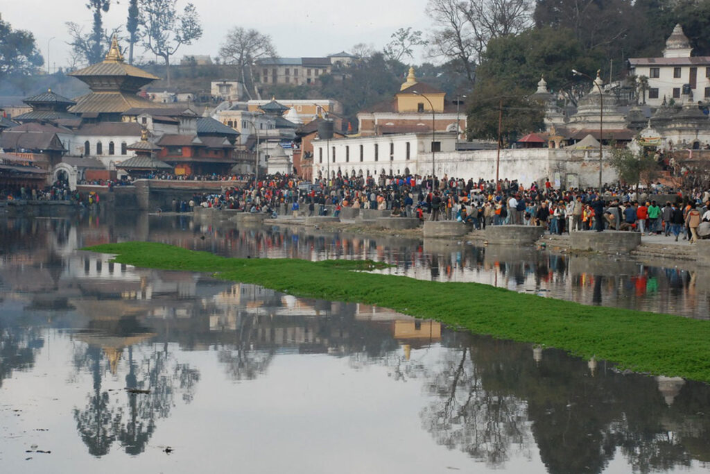 olangchung gola trek